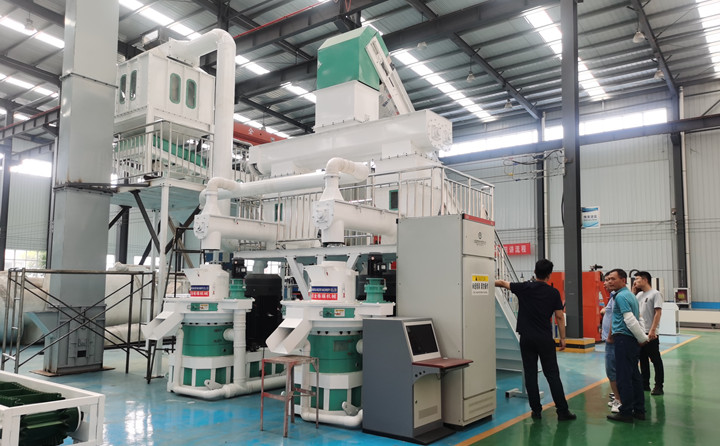 顆粒機成套生產線設備展示